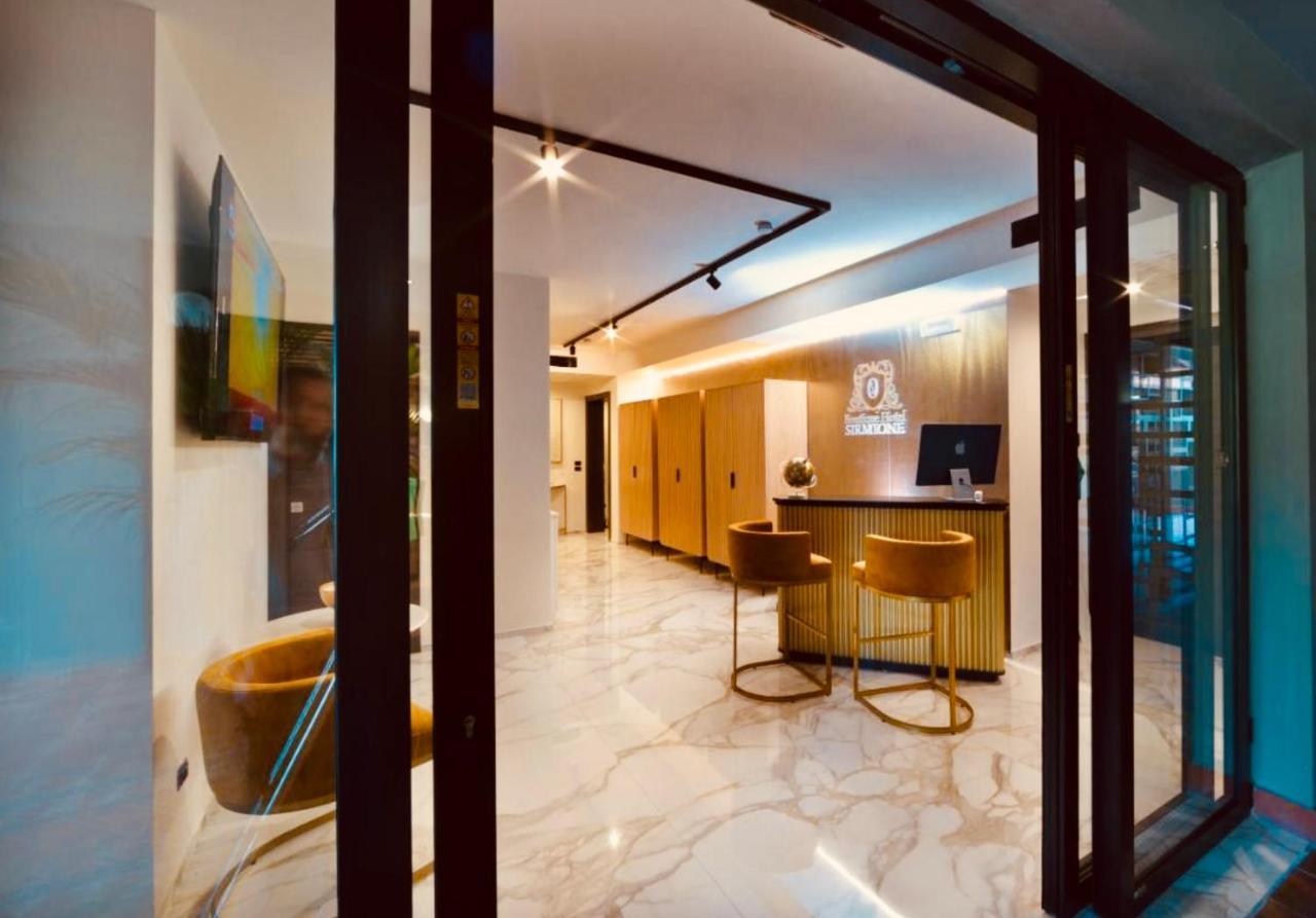 Boutique Hotel 시르미오네 외부 사진
